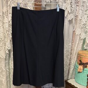 Talbots Navy Blue Lightweight Wool Fit & Flare Skirt Sz 12 P Lined